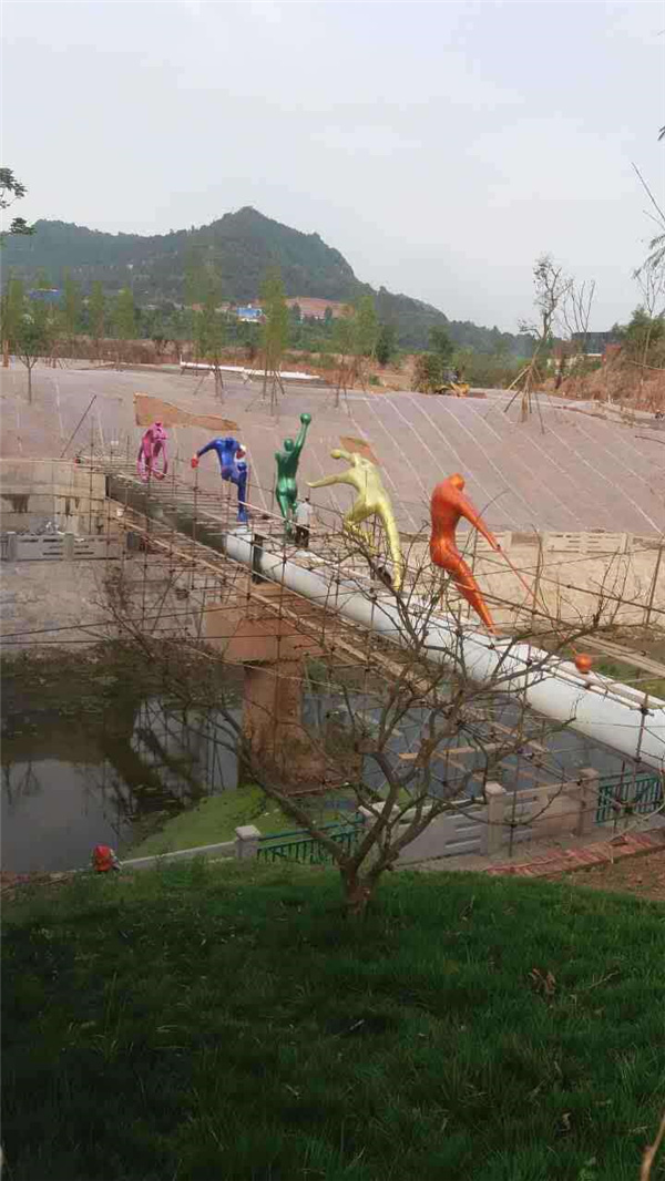 重庆灯光雕塑哪里买-四叶草游乐设备